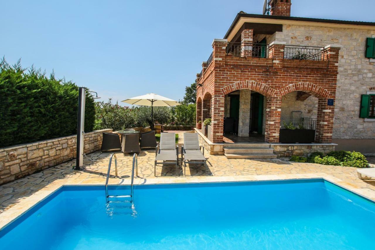 Villa Istriana Jakob With Pool Tar-Vabriga Exterior foto