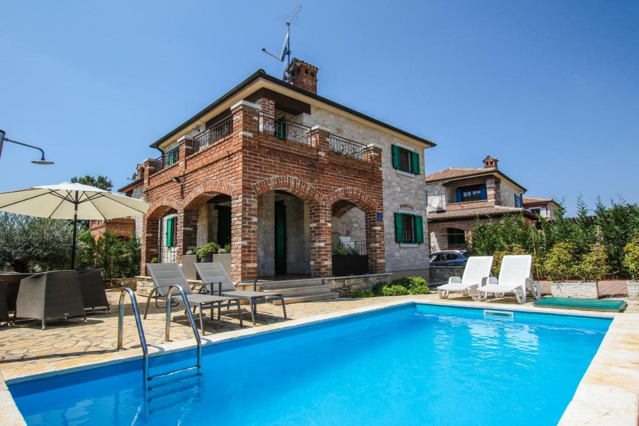 Villa Istriana Jakob With Pool Tar-Vabriga Exterior foto